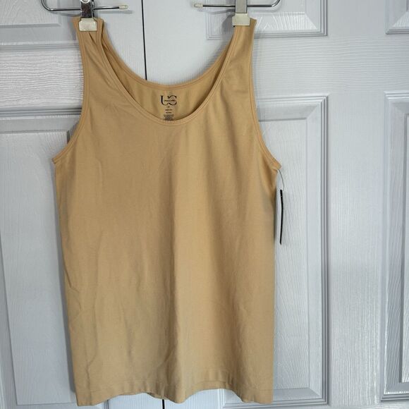 Under Control NWT 2x Shapewear Top, Beige Light Control Tank - Picture 1 of 4